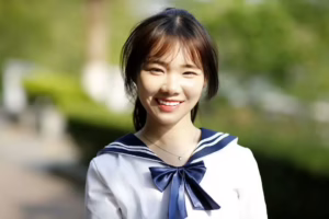 Echo:广州全封闭模式,三个月通过雅思考试 Echo:年纪小小,三个月通过雅思考试